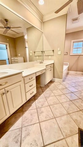 18 creekwood Cove, North Little Rock, AR 72116