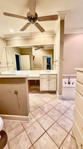 18 creekwood Cove, North Little Rock, AR 72116