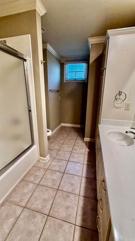 18 creekwood Cove, North Little Rock, AR 72116