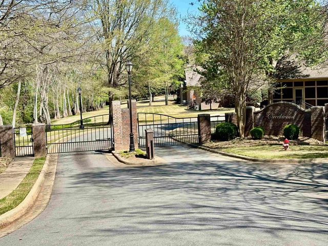 18 creekwood Cove, North Little Rock, AR 72116