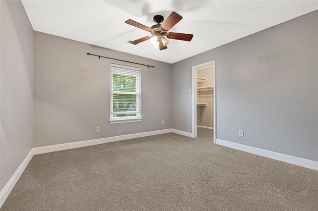 29 Dover Drive, Conroe, TX 77304