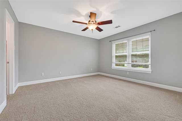 29 Dover Drive, Conroe, TX 77304