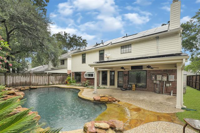 29 Dover Drive, Conroe, TX 77304