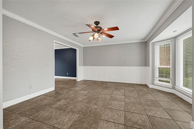 29 Dover Drive, Conroe, TX 77304