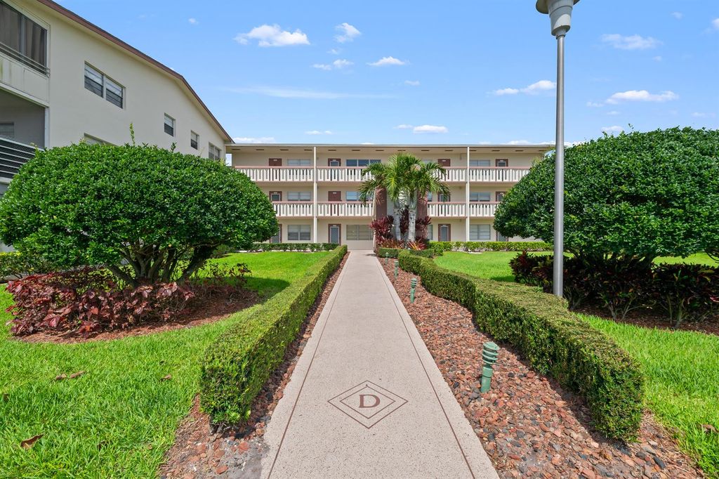 148 Preston Way 148, Boca Raton, FL 33434