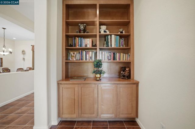 2509 Marshfield Rd, Vallejo, CA 94591