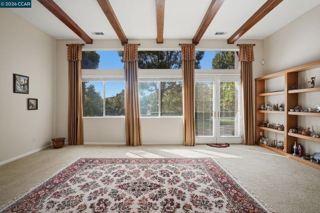 2509 Marshfield Rd, Vallejo, CA 94591