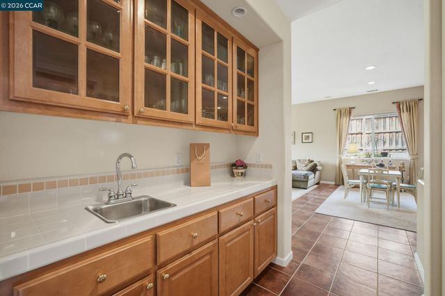 2509 Marshfield Rd, Vallejo, CA 94591