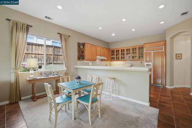 2509 Marshfield Rd, Vallejo, CA 94591