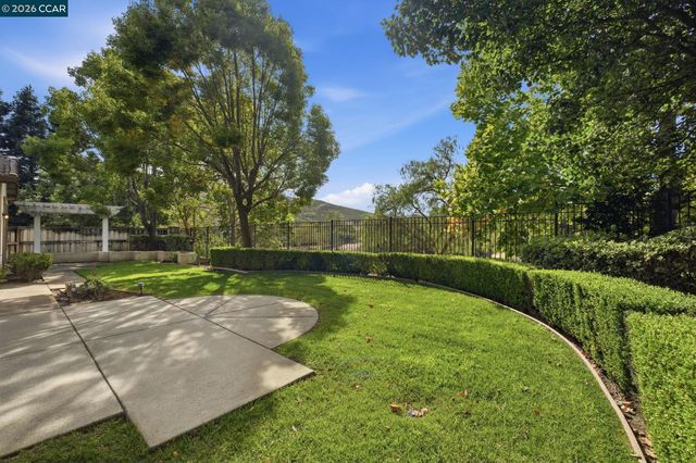 2509 Marshfield Rd, Vallejo, CA 94591