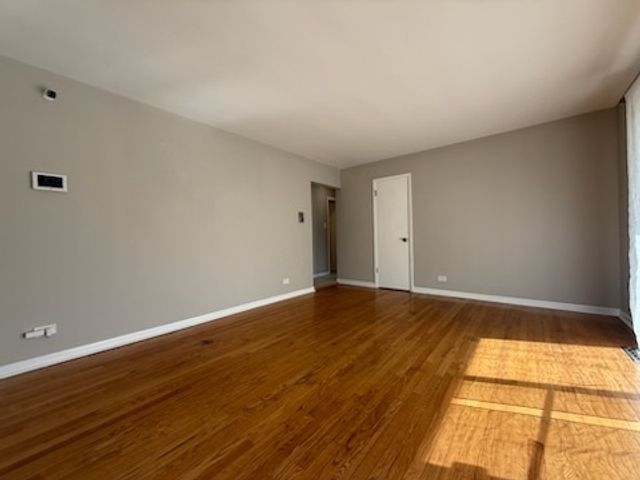 5849 S Francisco Avenue 1D, Chicago, IL 60629