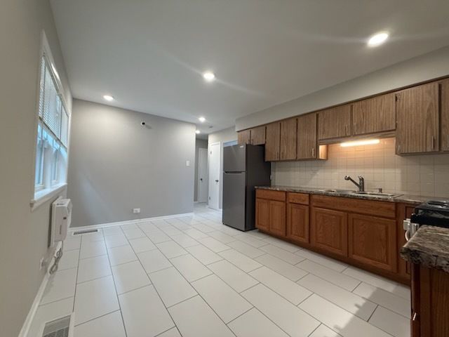5849 S Francisco Avenue 1D, Chicago, IL 60629