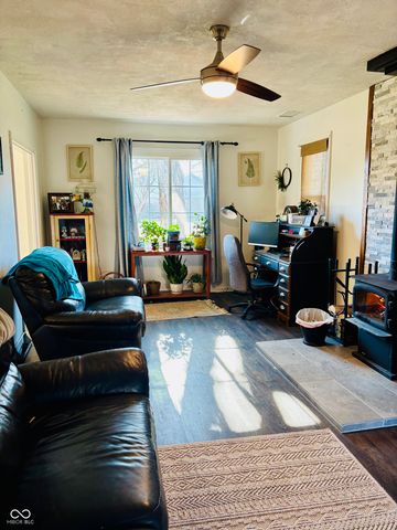 1102 E Jefferson Street, Franklin, IN 46131