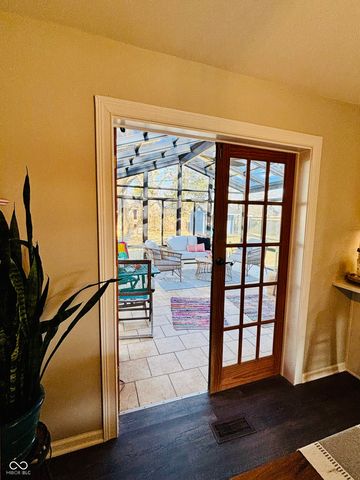 1102 E Jefferson Street, Franklin, IN 46131