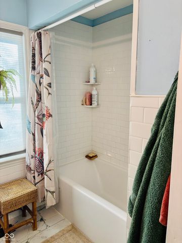 1102 E Jefferson Street, Franklin, IN 46131