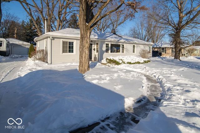 1102 E Jefferson Street, Franklin, IN 46131