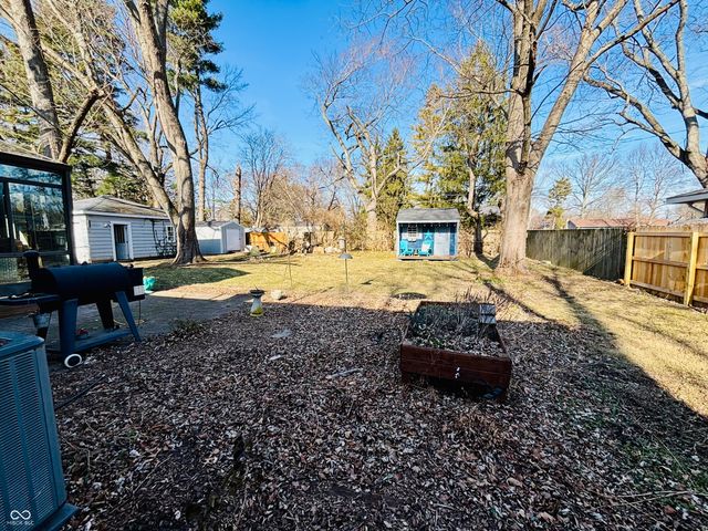 1102 E Jefferson Street, Franklin, IN 46131