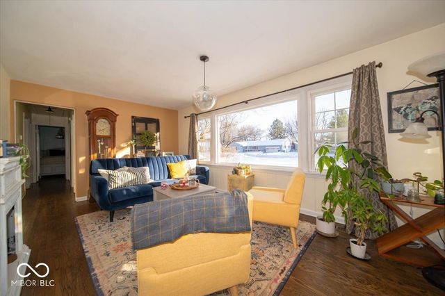 1102 E Jefferson Street, Franklin, IN 46131