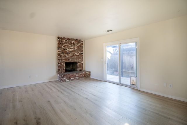 460 E Oak Avenue, Porterville, CA 93257