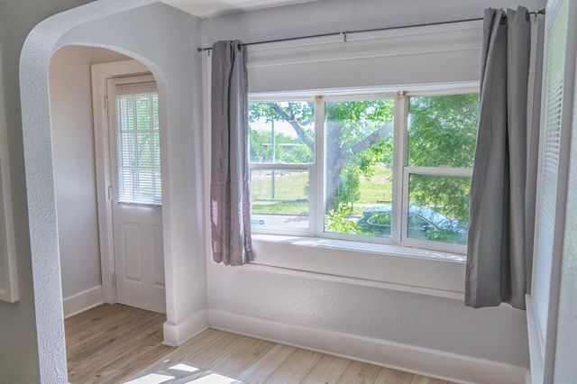 3723 Knox Avenue N, Minneapolis, MN 55412