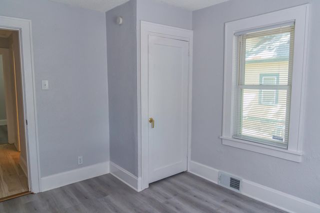 3723 Knox Avenue N, Minneapolis, MN 55412