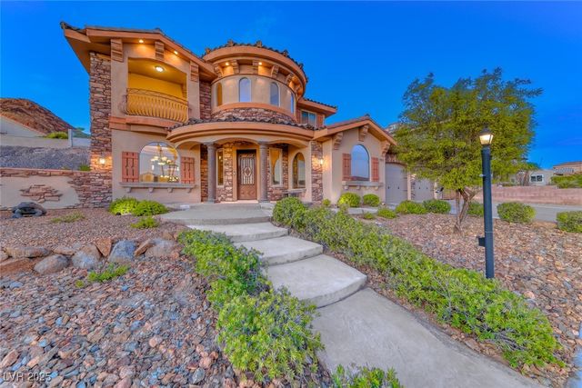 905 Rhyolite Terrace, Henderson, NV 89011