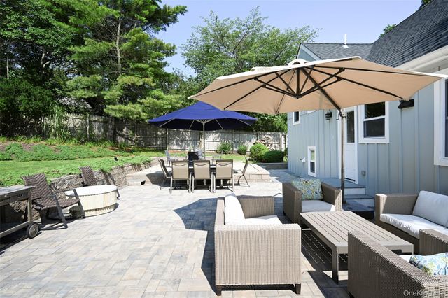 845 County Road 39, Southampton, NY 11968