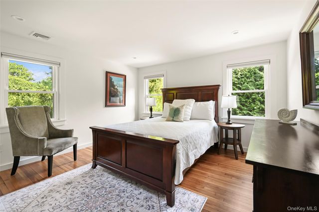 845 County Road 39, Southampton, NY 11968