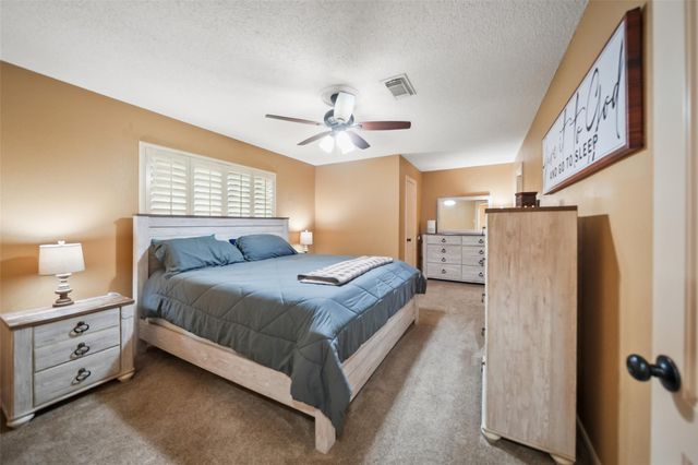 4409 Avenue J, Santa Fe, TX 77510