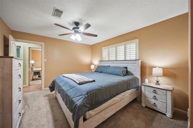 4409 Avenue J, Santa Fe, TX 77510