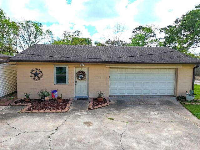 4409 Avenue J, Santa Fe, TX 77510