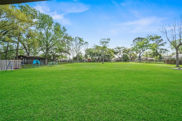 4409 Avenue J, Santa Fe, TX 77510