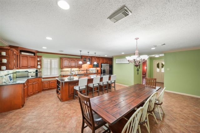 4409 Avenue J, Santa Fe, TX 77510