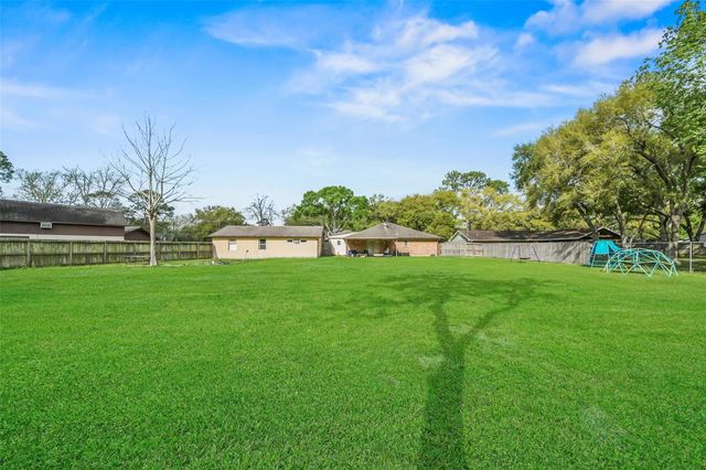 4409 Avenue J, Santa Fe, TX 77510