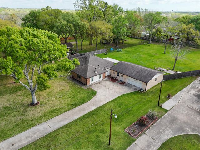 4409 Avenue J, Santa Fe, TX 77510