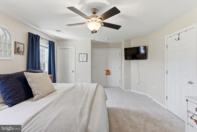 101 CHAGALL LN, Martinsburg, WV 25403