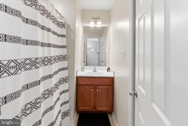 101 CHAGALL LN, Martinsburg, WV 25403