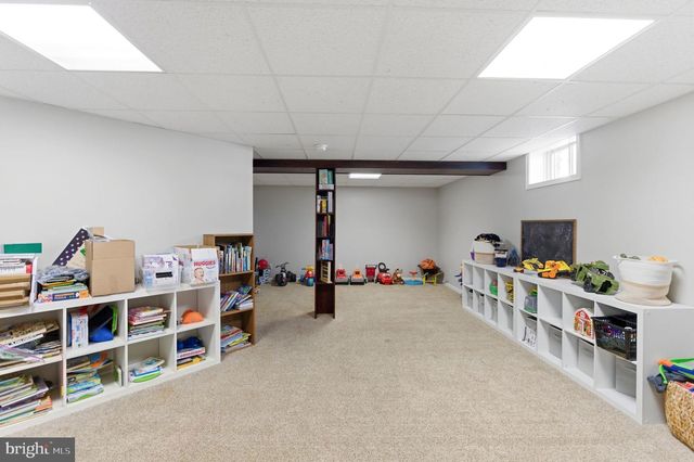 101 CHAGALL LN, Martinsburg, WV 25403
