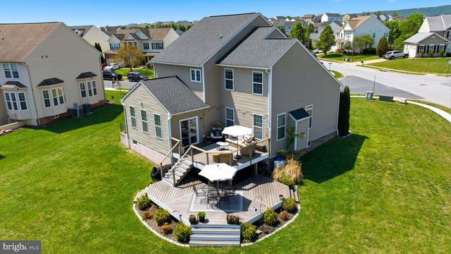 101 CHAGALL LN, Martinsburg, WV 25403