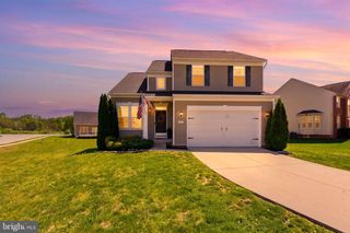 101 CHAGALL LN, Martinsburg, WV 25403