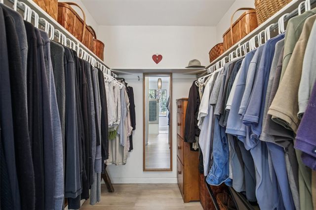 2411 PHEASANT LN, Bradenton, FL 34209