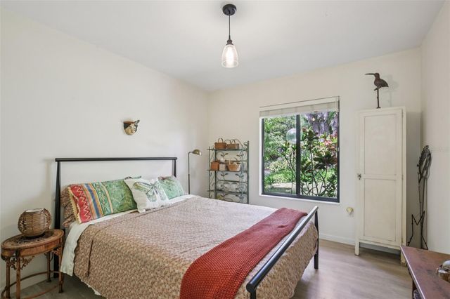 2411 PHEASANT LN, Bradenton, FL 34209