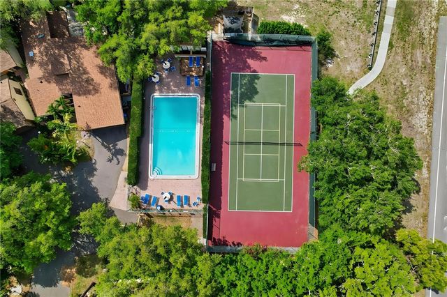 2411 PHEASANT LN, Bradenton, FL 34209