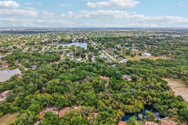 2411 PHEASANT LN, Bradenton, FL 34209