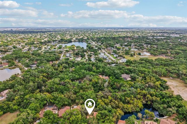 2411 PHEASANT LN, Bradenton, FL 34209