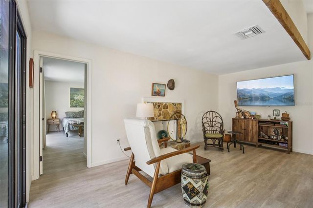 2411 PHEASANT LN, Bradenton, FL 34209