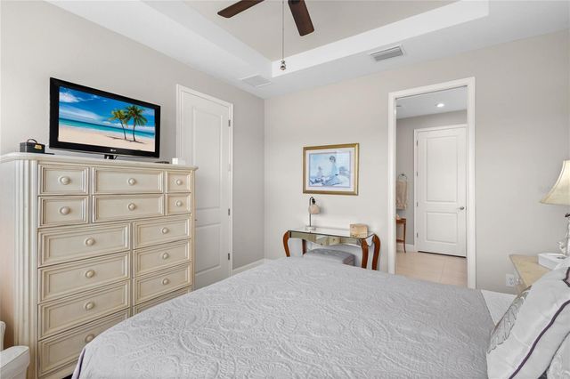 10429 MORNING MIST LANE, Sarasota, FL 34241