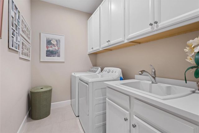 10429 MORNING MIST LANE, Sarasota, FL 34241