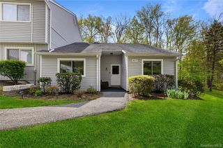 142 Flintlock Way F, Yorktown Heights, NY 10598