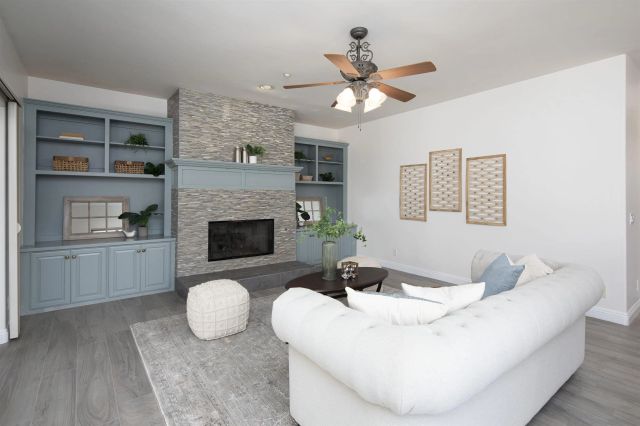 1726 York View Circle, Vista, CA 92084